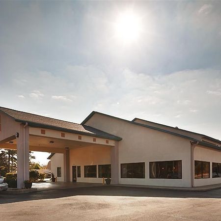 巴斯特罗普美洲最佳价值套房酒店 Bastrop 外观 照片